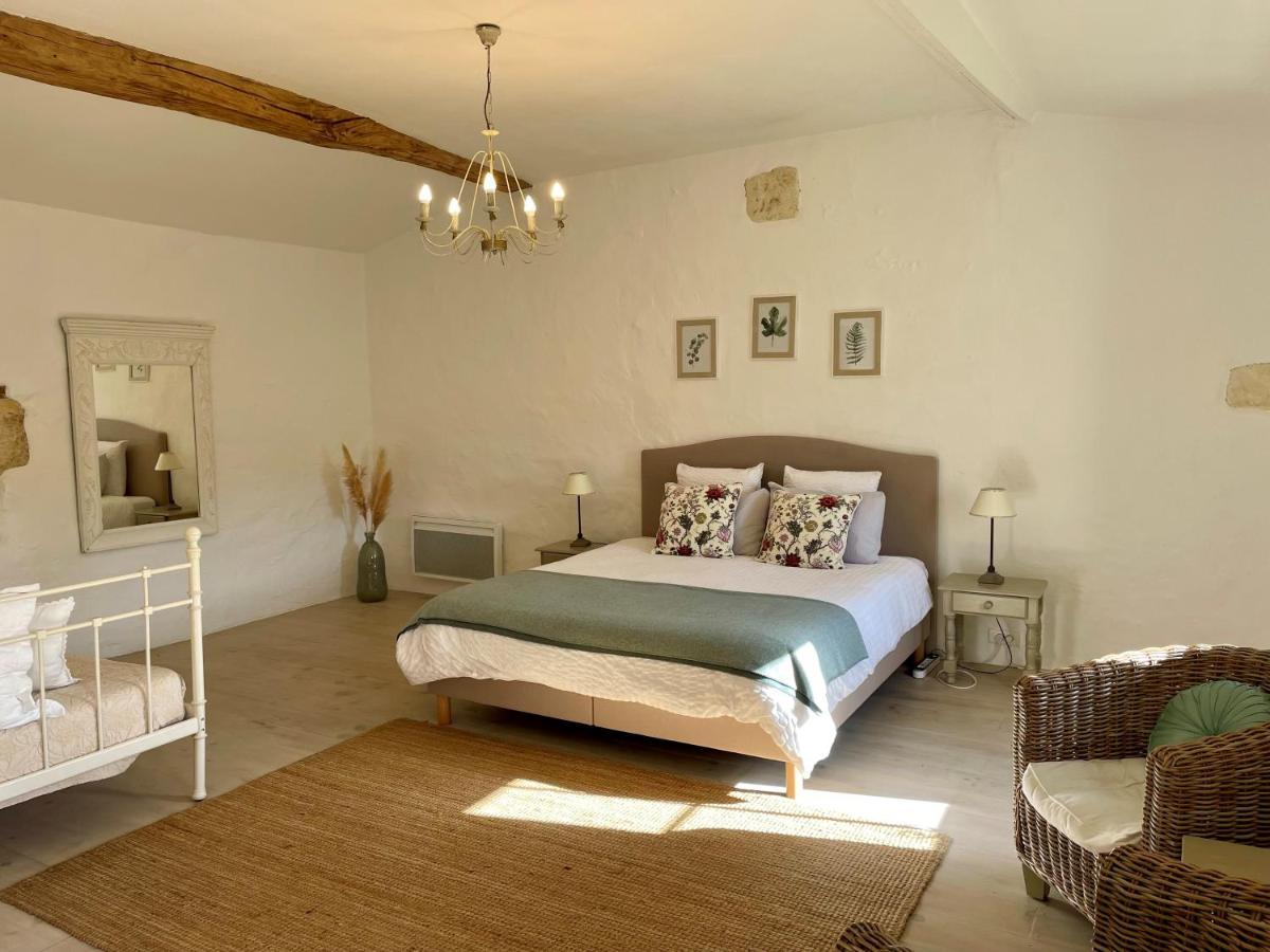 Bed and Breakfast La Vigne D'Or Teuillac Экстерьер фото