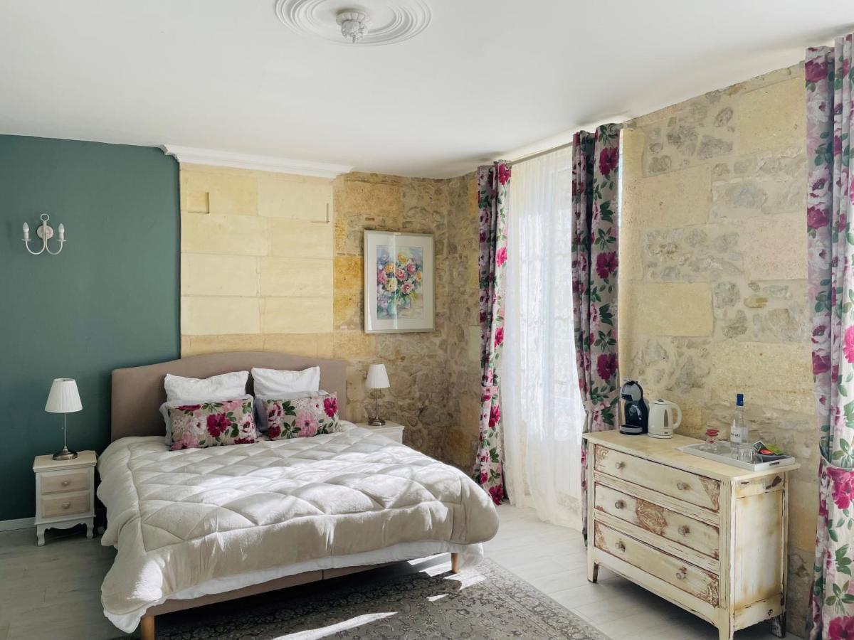 Bed and Breakfast La Vigne D'Or Teuillac Экстерьер фото