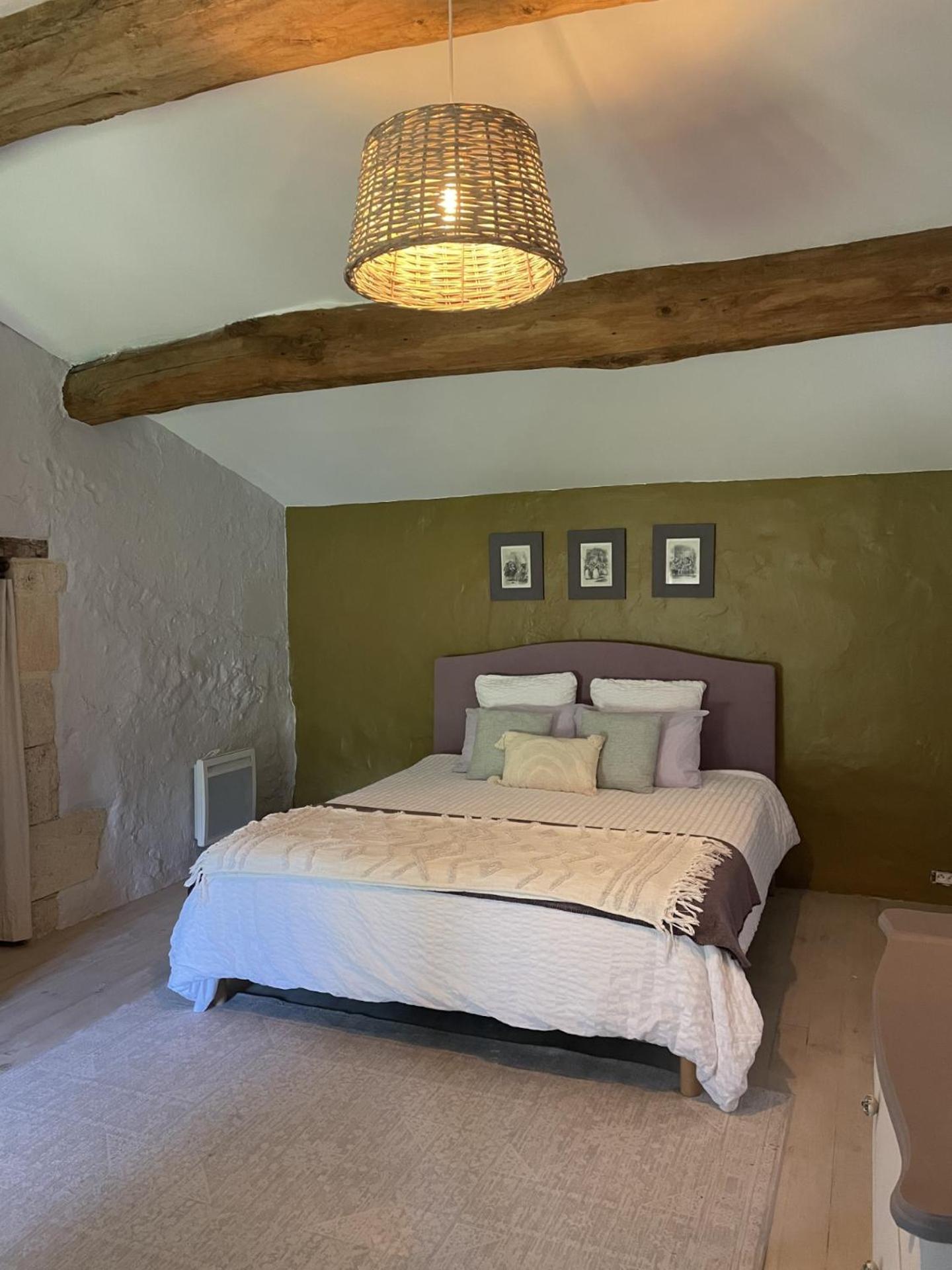 Bed and Breakfast La Vigne D'Or Teuillac Экстерьер фото