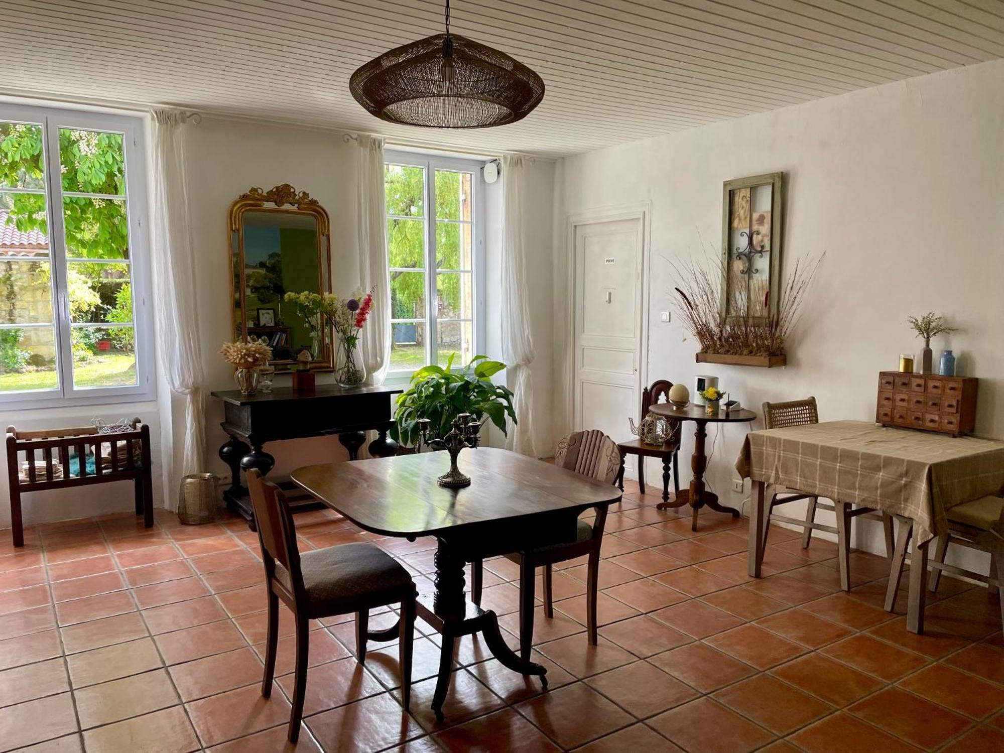 Bed and Breakfast La Vigne D'Or Teuillac Экстерьер фото
